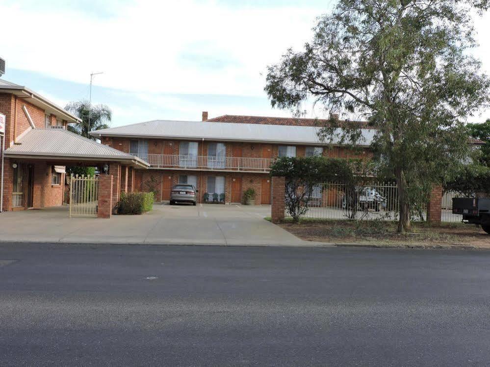 Red Cliffs Colonial Motor Lodge, Mildura Region ภายนอก รูปภาพ